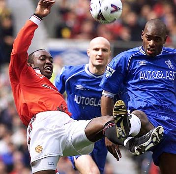 Μάχες για το Champions League