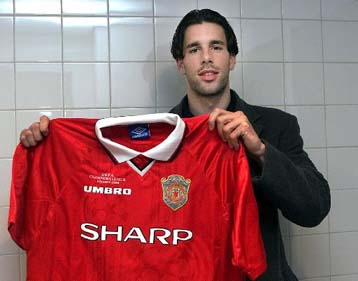 Τραυματίστηκε ξανά ο Βαν Νίστελροϊ