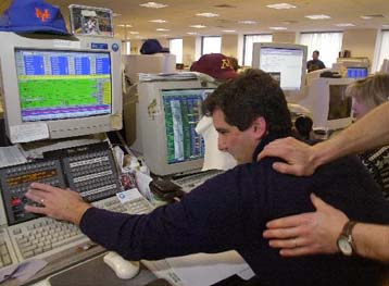 Πρωτοβουλία της Κομισιόν για τη συμβολή των επιχειρήσεων στη χάραξη πολιτικής