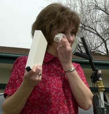 Η προσβολή της μνήμης των θυμάτων του Λίτλετον… έναντι 25 δολαρίων