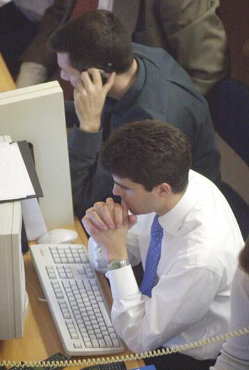 Ανοδος 2,46% στη Σοφοκλέους τη Μεγάλη Πέμπτη