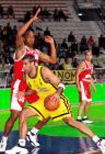 Δύο μήνες στον Γκοτζογιάννη, επανεξέταση ζήτησε ο Αρλάουκας