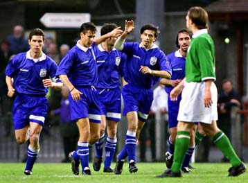 Για δώρο του Γκίβεν στην Ελλάδα κάνει λόγο ο βρετανικός Τύπος