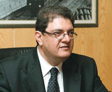 Ασφαλείς πτήσεις με κάθε κόστος ζητεί ο Χ.Βερελής