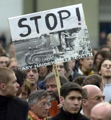 Στην Ουγγαρία ο Βόλφγκανγκ Σούσελ – Νέα επίθεση Χάιντερ εναντίον της ΕΕ