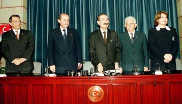 Ενα βήμα πριν από την προεδρία της Τουρκίας βρίσκεται ο Σεζέρ