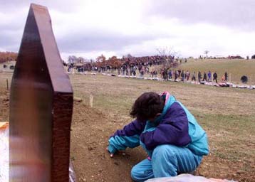 Δικαστήρια για εγκλήματα πολέμου στο Κόσοβο από τον ΟΑΣΕ