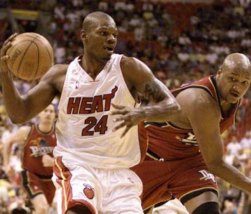 Ο ναύαρχος οδήγησε σε νίκη το Σαν Αντόνιο