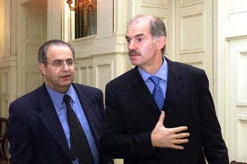 Συνάντηση Κληρίδη με τον Αμερικανό πρέσβη στην Κύπρο