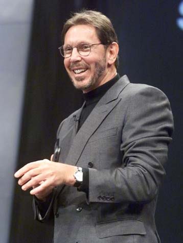 Ο Eλισον κάνει πρόβες για τη στέψη του ως πλουσιότερου ανθρώπου στον κόσμο