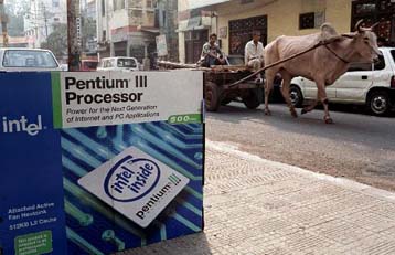 H Intel ανεβάζει το ρυθμό ρολογιού των Mobile Pentium III και Celeron