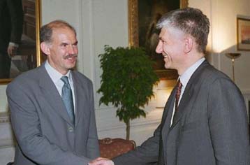 Διάβημα Βελιγραδίου για τη συνάντηση της σερβικής αντιπολίτευσης στο Καβούρι