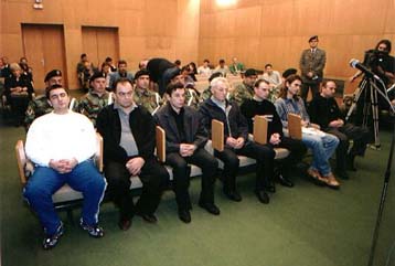 Αρχισε η δίκη των συλληφθέντων για συνωμοσία κατά του Μιλόσεβιτς