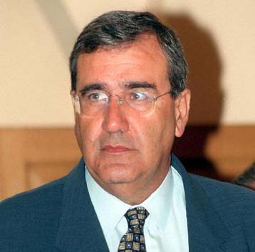 Συνάντηση Σημίτη και Κληρίδη στις 19 Μαΐου στην Αθήνα