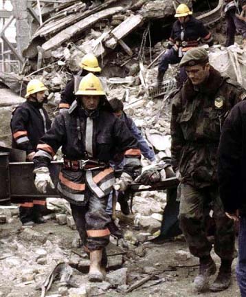 Η πρώτη επέτειος από το βομβαρδισμό του κτιρίου της γιουγκοσλαβικής τηλεόρασης