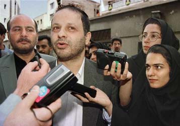 Συνελήφθη μεταρρυθμιστής δημοσιογράφος στο Ιράν