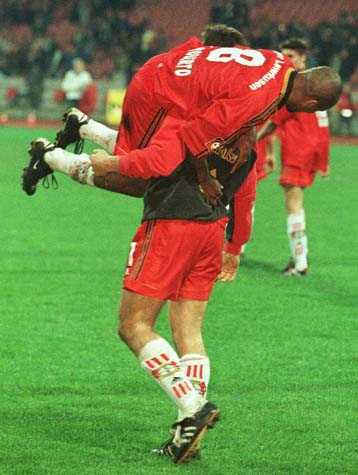 Η Λεβερκούζεν τον πρώτο λόγο