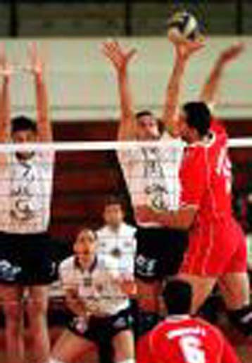 Ο Ολυμπιακός 2-0 νίκες τον Ηρακλή, μετά το 3-2 στο Κατσάνειο