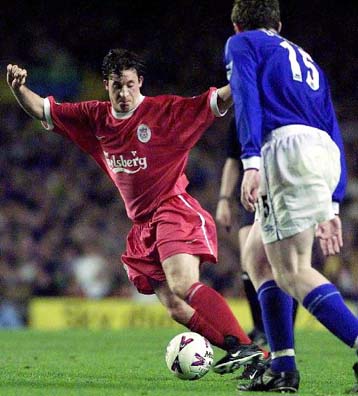 Το ντέρμπι στο Λίβερπουλ δίνει τον τίτλο στη Μάντσεστερ