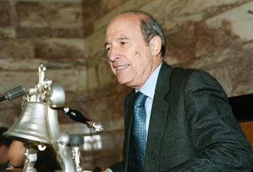 Τους στόχους της κυβέρνησης παρουσίασε ο Κ.Σημίτης στην ΚΟ του ΠΑΣΟΚ