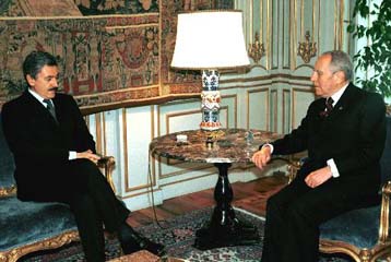 Αρχισαν οι συναντήσεις του Τσιάμπι με τους πολιτικούς ηγέτες της Ιταλίας