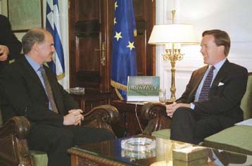 Η έκθεση του Στέιτ Ντιπάρτμεντ πιέζει για ελληνοτουρκικά και Κυπριακό