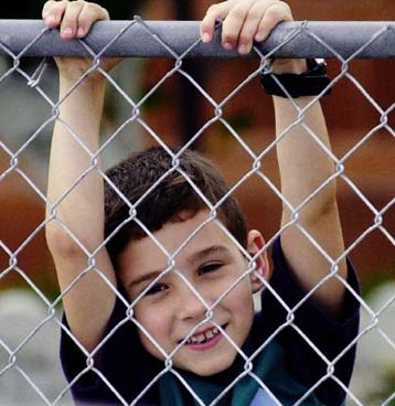 Αποφασισμένη να αναθέσει τη φροντίδα του Ελιάν στον πατέρα του δηλώνει η Ρίνο