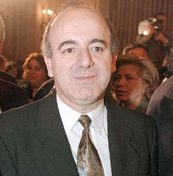 Παράταση προθεσμίας υποβολής φορολογικών δηλώσεων μισθωτών, συνταξιούχων