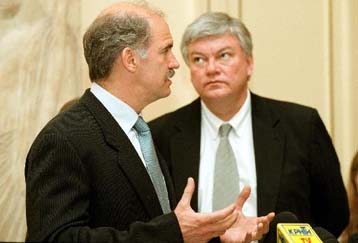 Συναντήσεις Παπανδρέου και Τσοχατζόπουλου στο πλαίσιο του Συμφώνου Σταθερότητας