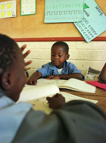 Ενας στους πέντε ενήλικες στον κόσμο αναλφάβητος