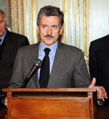 Αμετάκλητη η απόφαση του Ντ Αλέμα να παραιτηθεί