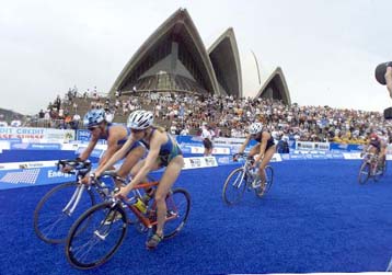 Η ΔΟΕ στηρίζει την οργανωτική επιτροπή του Σίδνεϊ 2000