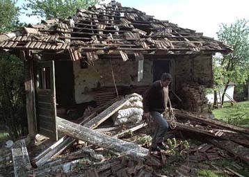 Πολιτικοί λόγοι απέτρεψαν την αδιάκριτη καταστροφή της Σερβίας από την αεροπορία των ΗΠΑ