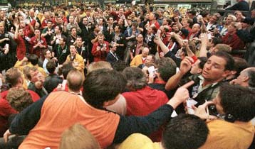 Μεγάλη πτώση με νευρικότητα στα ασιατικά χρηματιστήρια