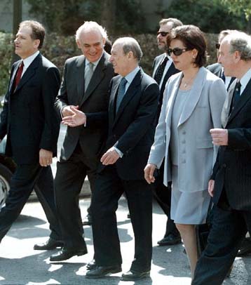 Πρόγραμμα 100 ημερών για τέσσερα κρίσιμα υπουργεία