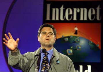 Καταδίκη της AOL για διευκόλυνση μουσικής πειρατείας