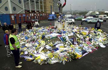 Συστάσεις της UEFA στη Λιντς για τη συμπεριφορά των παικτών της