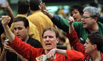 Βουτιά του Nasdaq κατά 7,06%