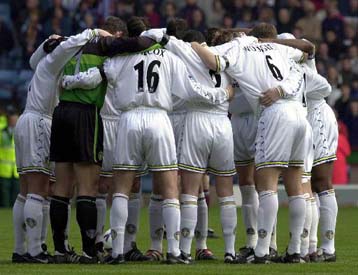 Απειλές και στους παίκτες της Λιντς από Τούρκους καταγγέλλει ο πρόεδρος του βρετανικού συλλόγου