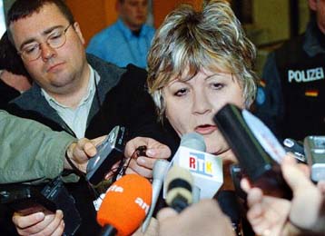 Εκπρόσωπος των Σέρβων λαμβάνει μέρος στο Συμβούλιο Μεταβατικής Διοίκησης του Κοσόβου