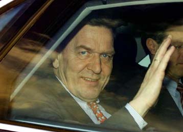 Συγχαρητήρια στον K.Σημίτη από Βερολίνο και Ουάσινγκτον