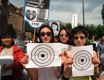 Απορρίπτει η Κίνα τους ισχυρισμούς των ΗΠΑ για το βομβαρδισμό της πρεσβείας της στο Βελιγράδι