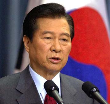 Ιστορική διάσκεψη κορυφής μεταξύ Νότιας και Βόρειας Κορέας τον Ιούνιο