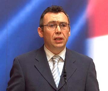 Αυτοκριτική των Αυστριακών Σοσιαλδημοκρατών για τον εναγκαλισμό των ναζί