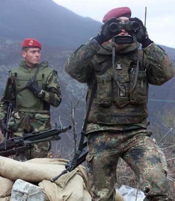 Αμεση απεμπλοκή της Γερμανίας από τα Βαλκάνια και διχοτόμηση του Κοσόβου βλέπει το Stratfor