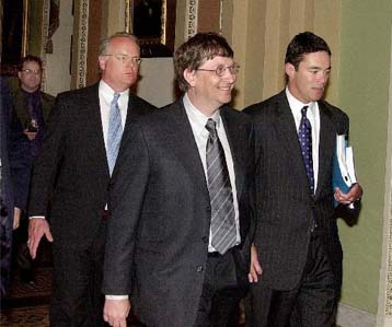 Πολιτική παρέμβαση του τηλεοπτικού αστέρα Μπιλ Γκέιτς στο Κογκρέσο