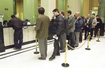 Νέο πλαίσιο ελέγχου των τραπεζικών ιδρυμάτων