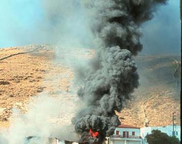 Πυρκαγιές σε όλη την Ελλάδα – Σε κατάσταση εκτάκτου ανάγκης η Σάμος