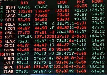 Η Microsoft βύθισε τα χρηματιστήρια στην Αμερική και την Ευρώπη