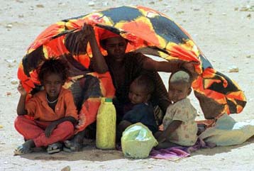 Δραματική έκκληση της πεινασμένης Αιθιοπίας για βοήθεια